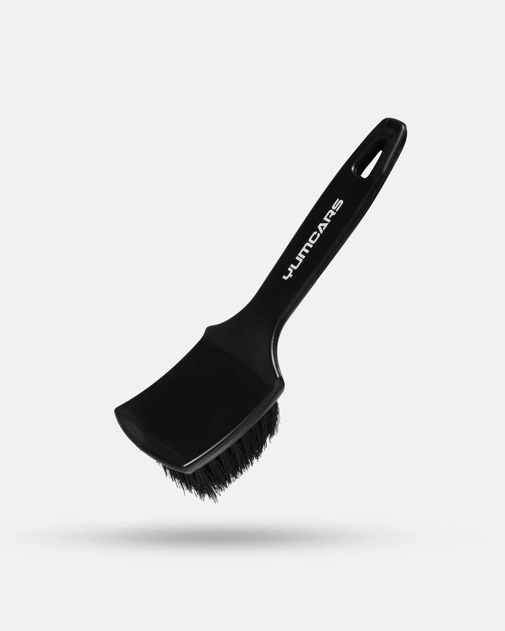 Yum Tyre Brush